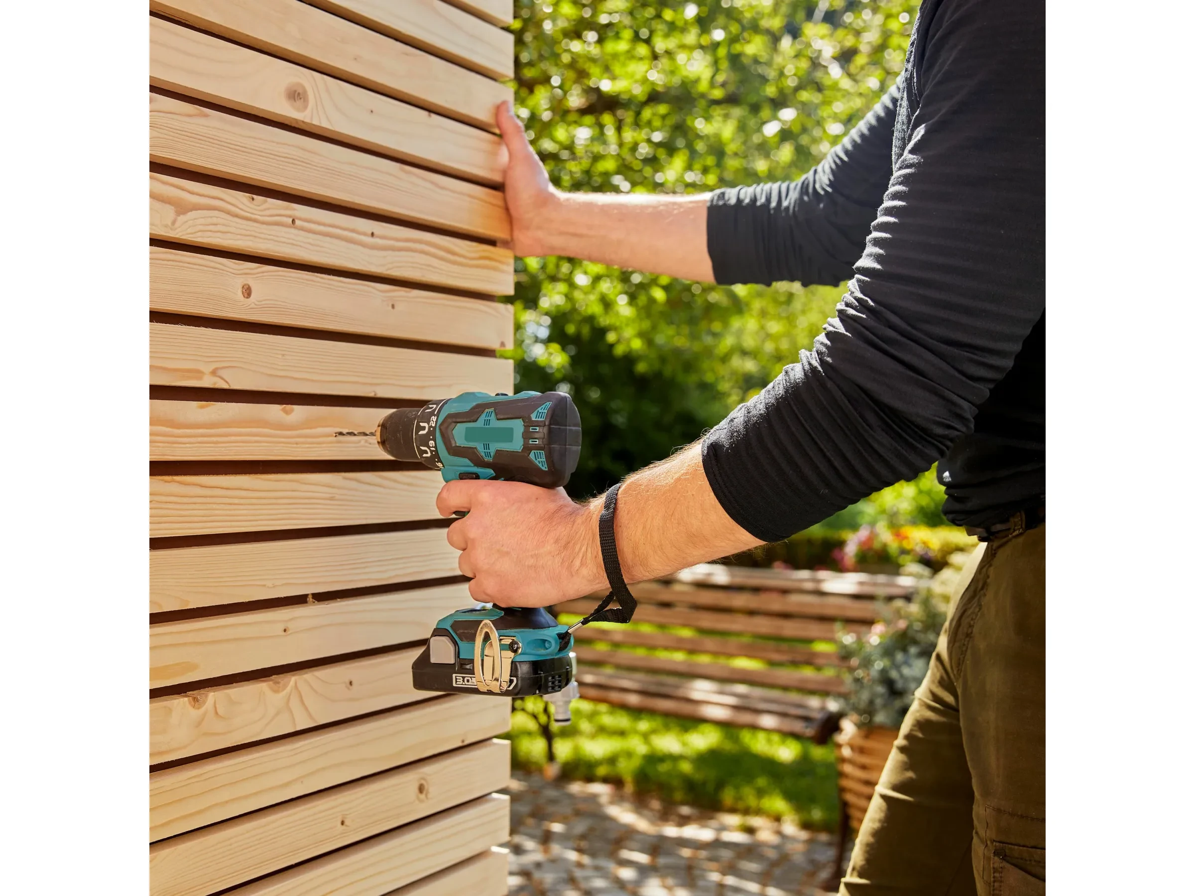 Gardena Wand-Schlauchbox XL 35 m mit Comfort Reinigungsspritze