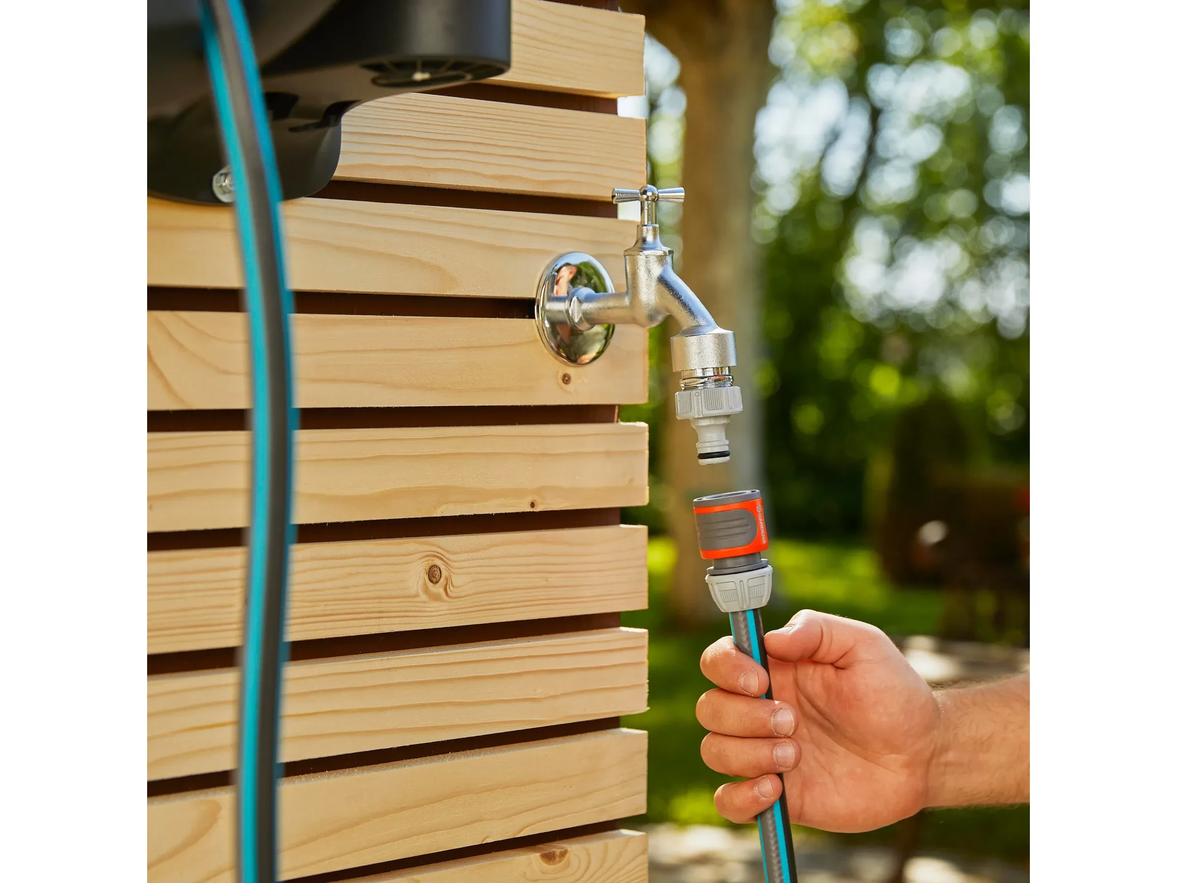 Gardena Wand-Schlauchbox XL 35 m mit Comfort Reinigungsspritze