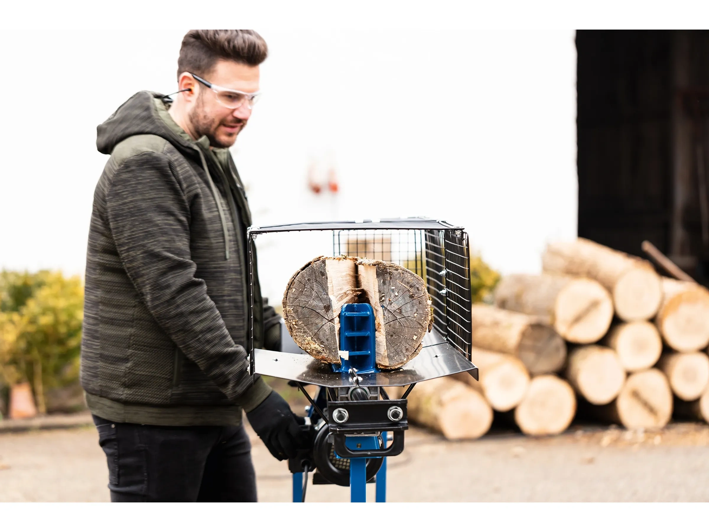 Scheppach Holzspalter HL760LS liegend