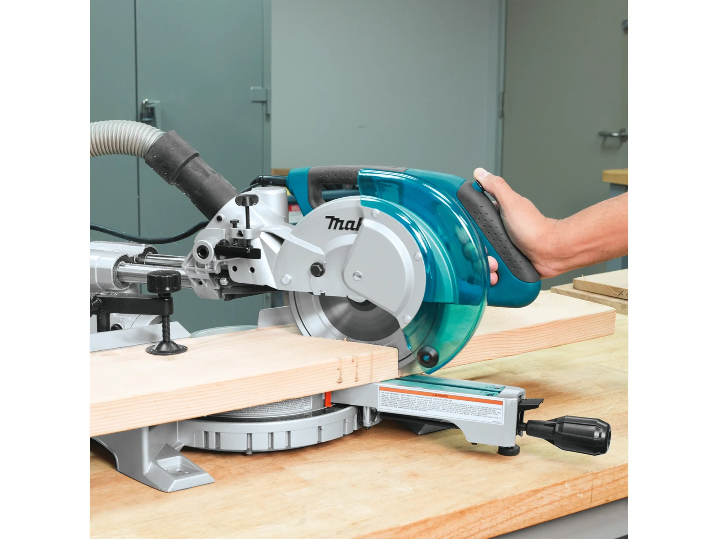 Makita Kapp- und Gehrungssäge LS0815FLN 216 mm